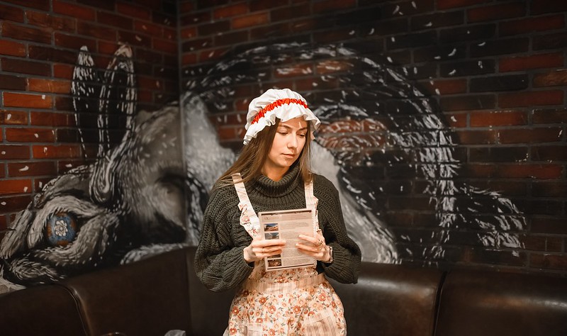 Выездные квесты на Международный женский день: организаторы проводят игру в школе Миколаєві