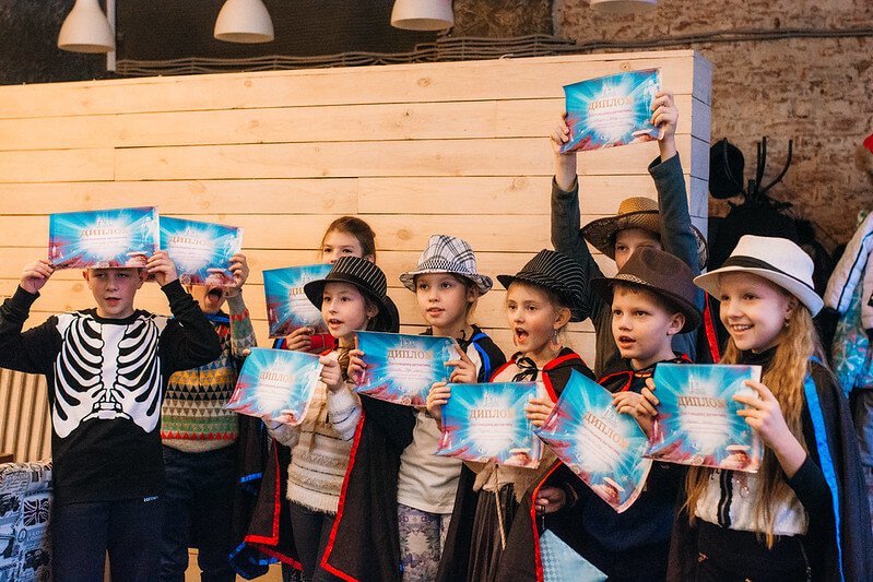 Как отметить Новый год классом — идеи для младших школьников в Миколаєві